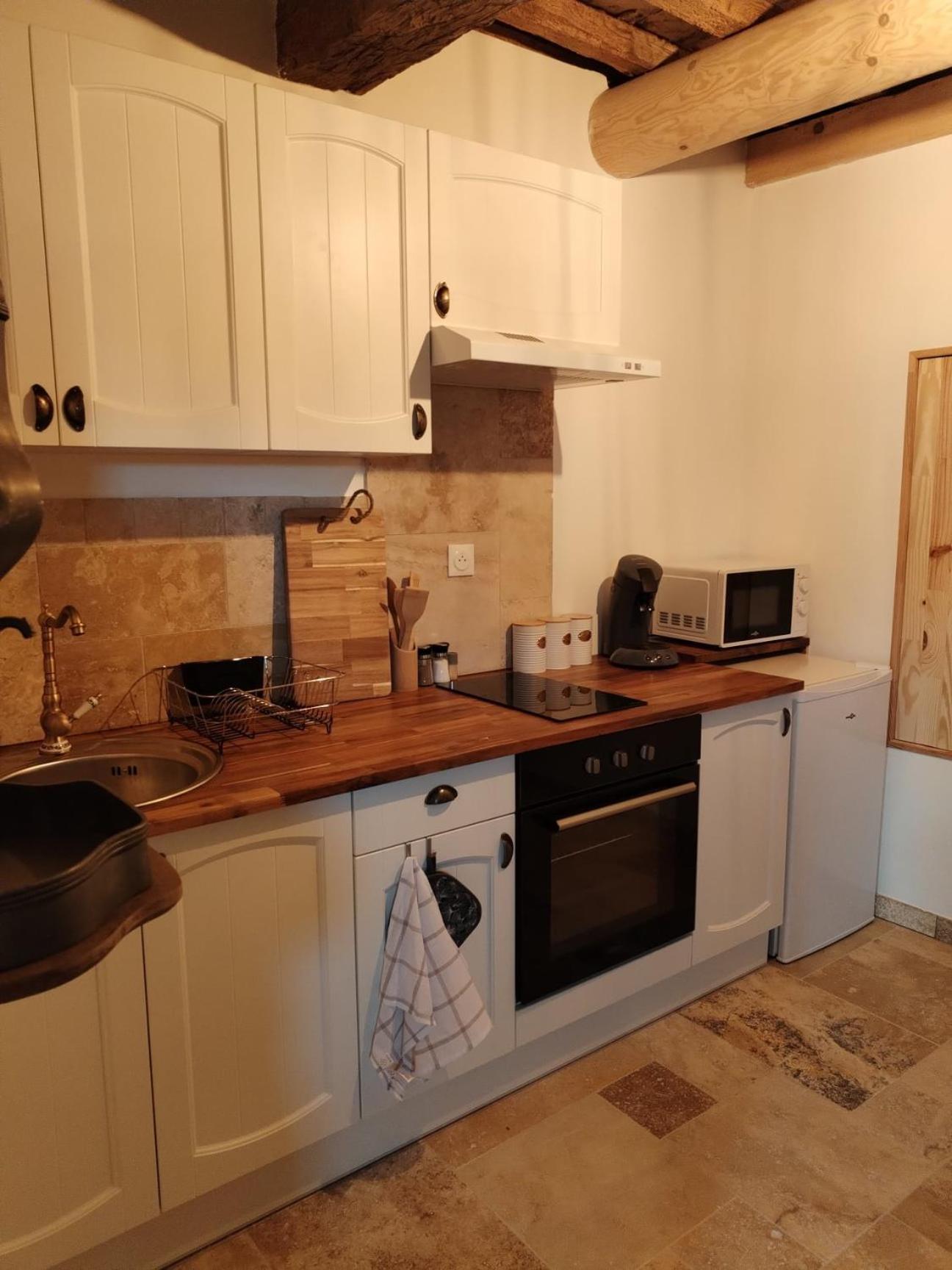Appartement La Taniere à Lagarde-Pareol Extérieur photo