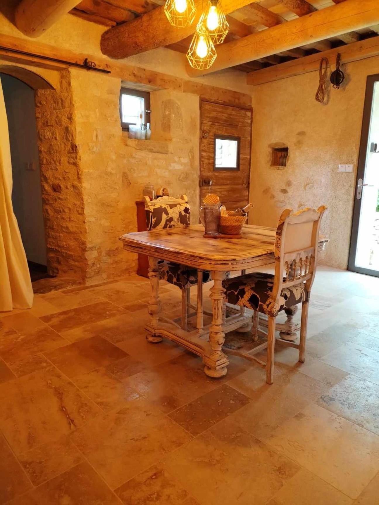 Appartement La Taniere à Lagarde-Pareol Extérieur photo