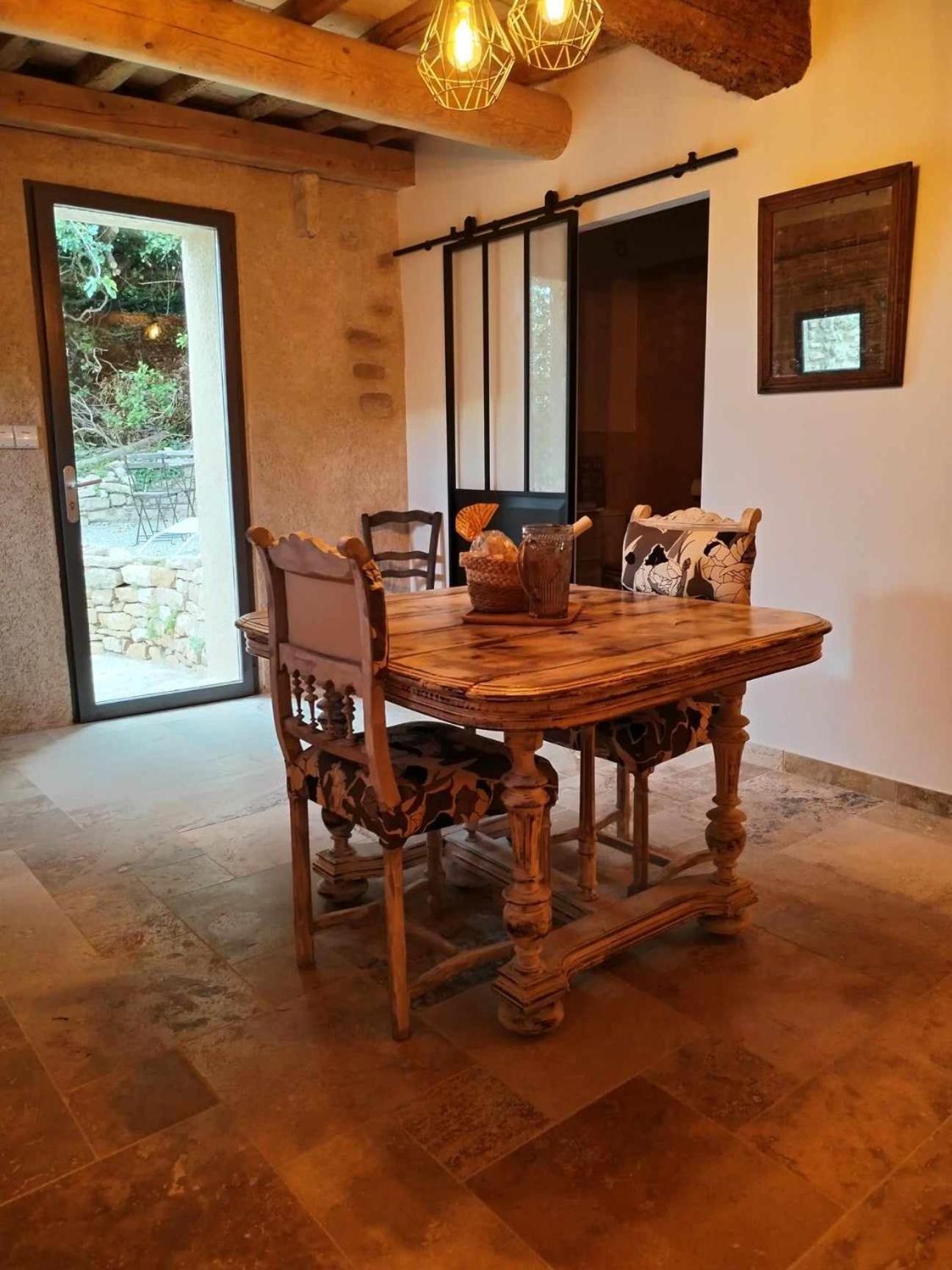 Appartement La Taniere à Lagarde-Pareol Extérieur photo