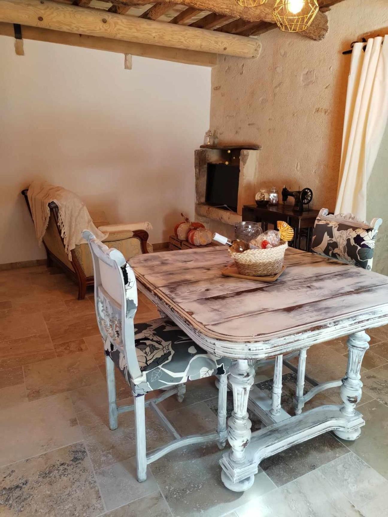 Appartement La Taniere à Lagarde-Pareol Extérieur photo